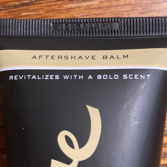 Curve Black Aftershave Balm. Bold scent,3.4oz 100 ml for men. - Picture 2 of 6